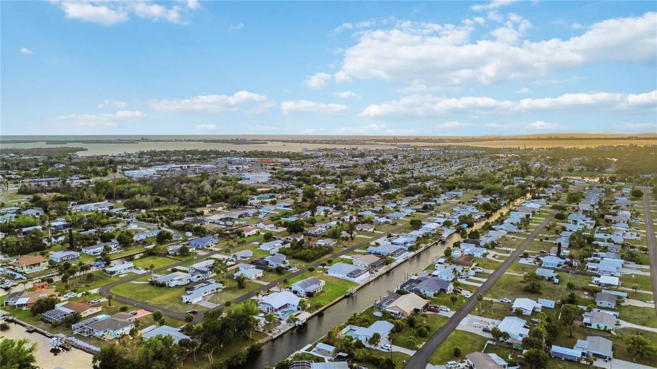 886 E 4th Street, Englewood, FL 34223 Photo