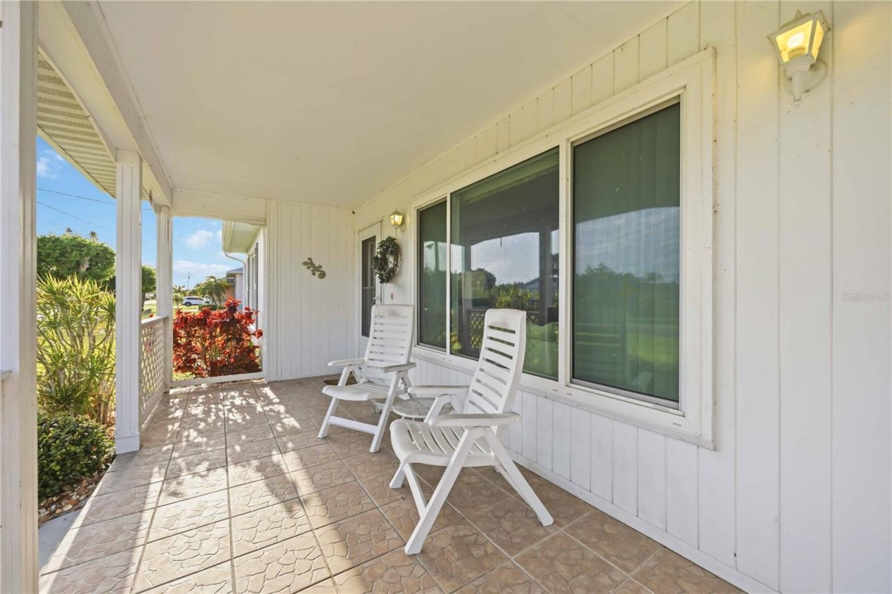 886 E 4th Street, Englewood, FL 34223 Photo