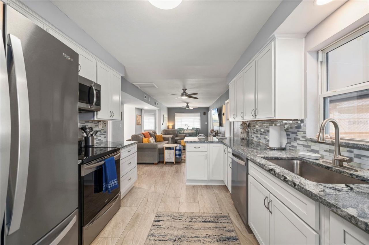 671 Sharon Circle, Port Charlotte, FL 33952 Photo