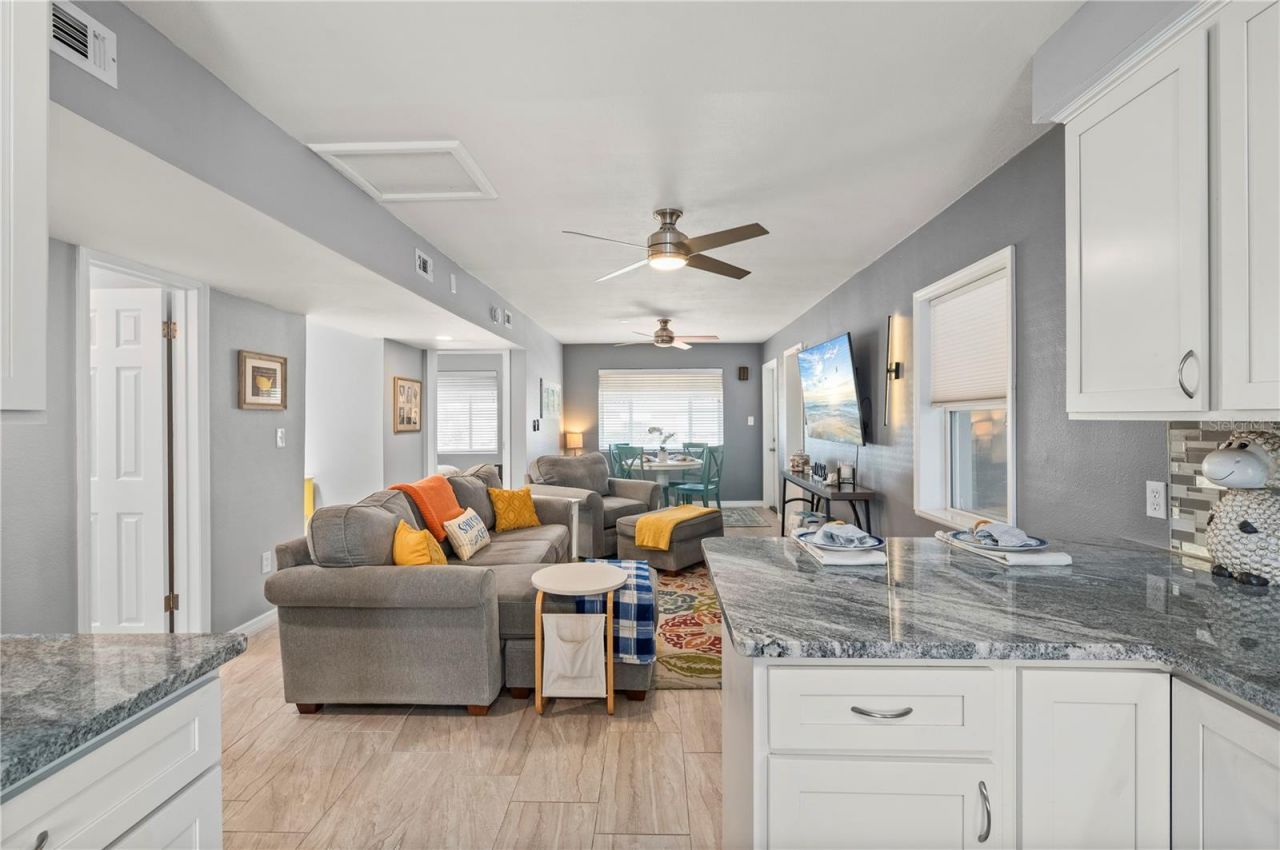 671 Sharon Circle, Port Charlotte, FL 33952 Photo