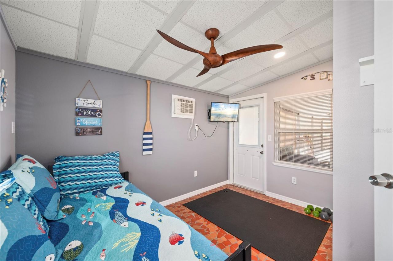 671 Sharon Circle, Port Charlotte, FL 33952 Photo