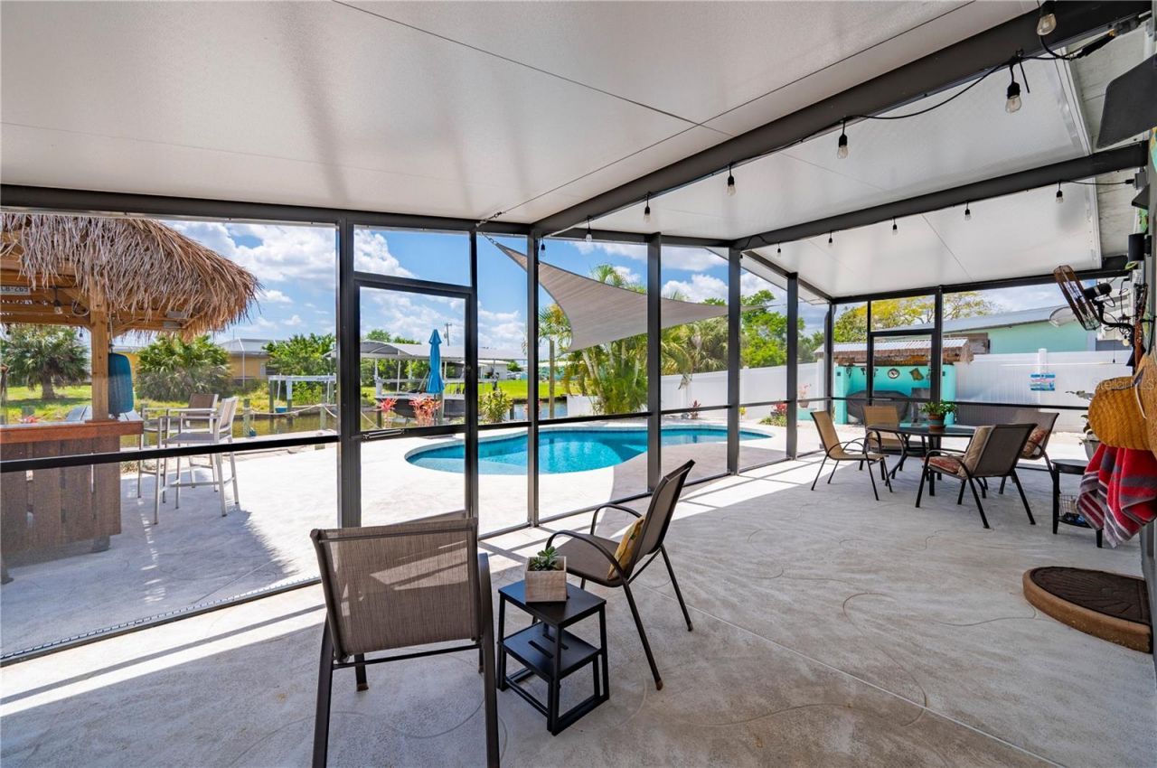 671 Sharon Circle, Port Charlotte, FL 33952 Photo