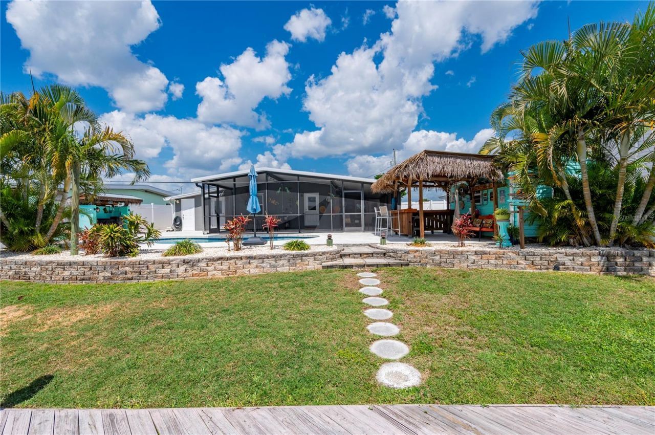 671 Sharon Circle, Port Charlotte, FL 33952 Photo