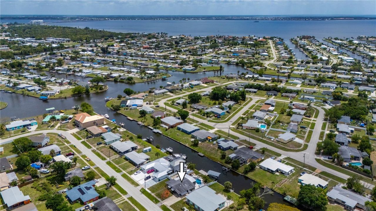 671 Sharon Circle, Port Charlotte, FL 33952 Photo
