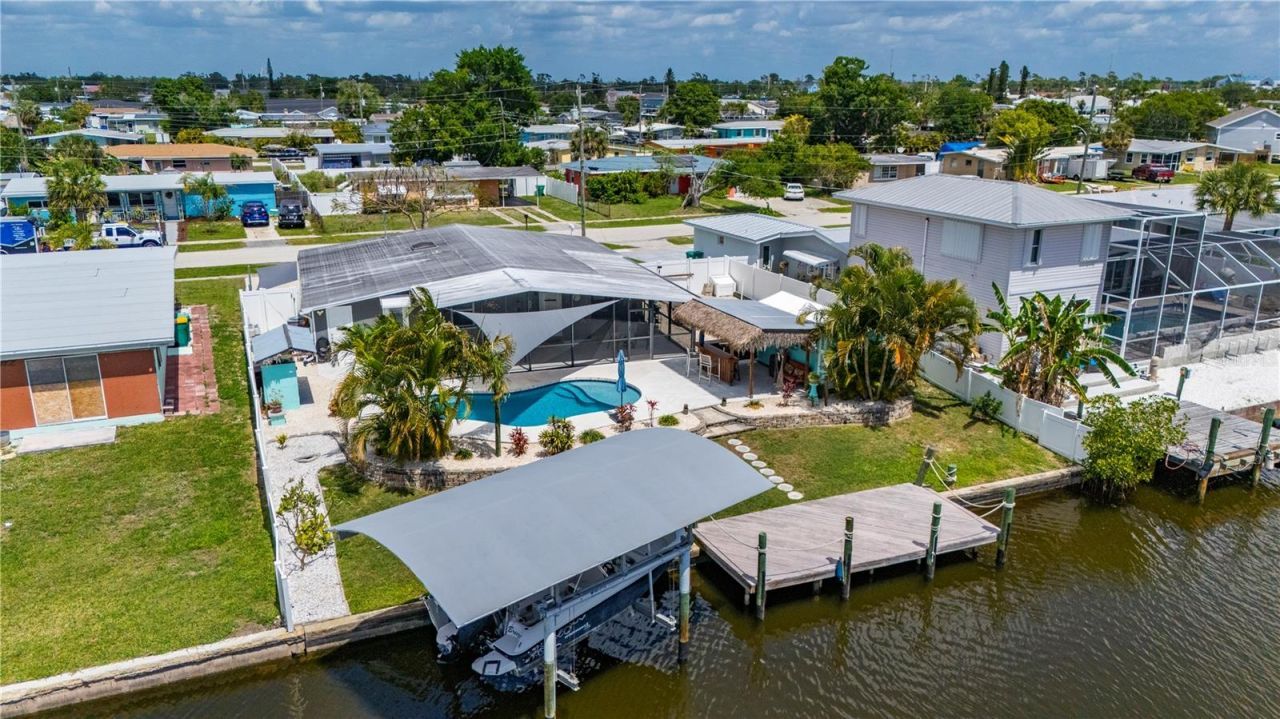 671 Sharon Circle, Port Charlotte, FL 33952 Photo