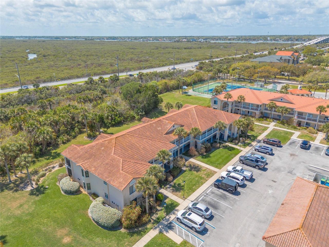 402 Bouchelle Drive, Unit 204, New Smyrna Beach, FL 32169 Photo