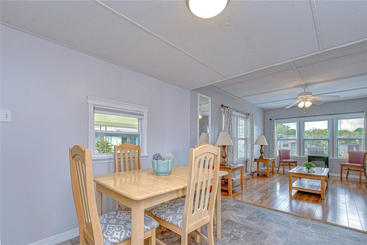 38634 Lansing Avenue , Zephyrhills, FL 33542 Photo