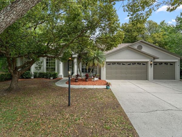 10139 HIGHCREST LANE, NEW PORT RICHEY, FL 34654