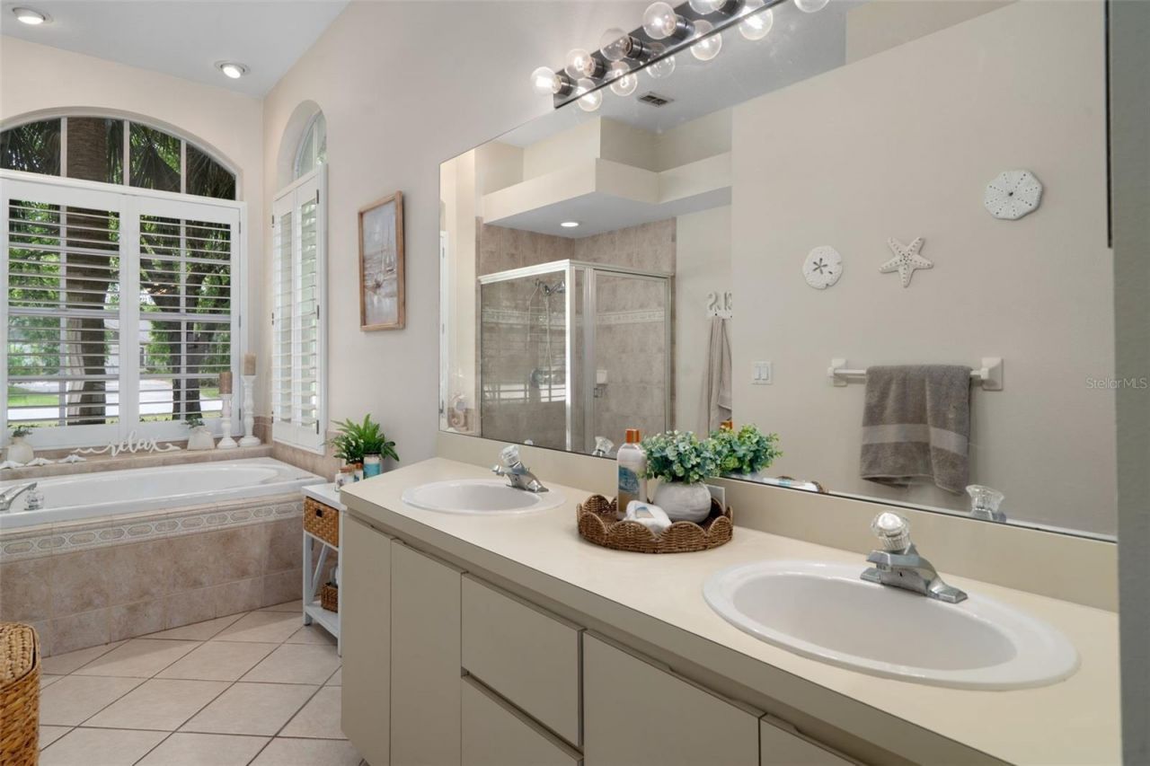 10139 Highcrest Lane, New Port Richey, FL 34654 Photo