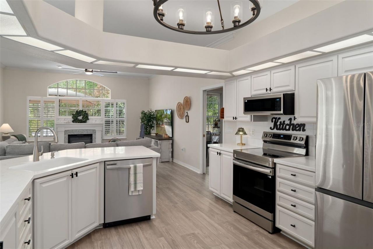 10139 Highcrest Lane, New Port Richey, FL 34654 Photo