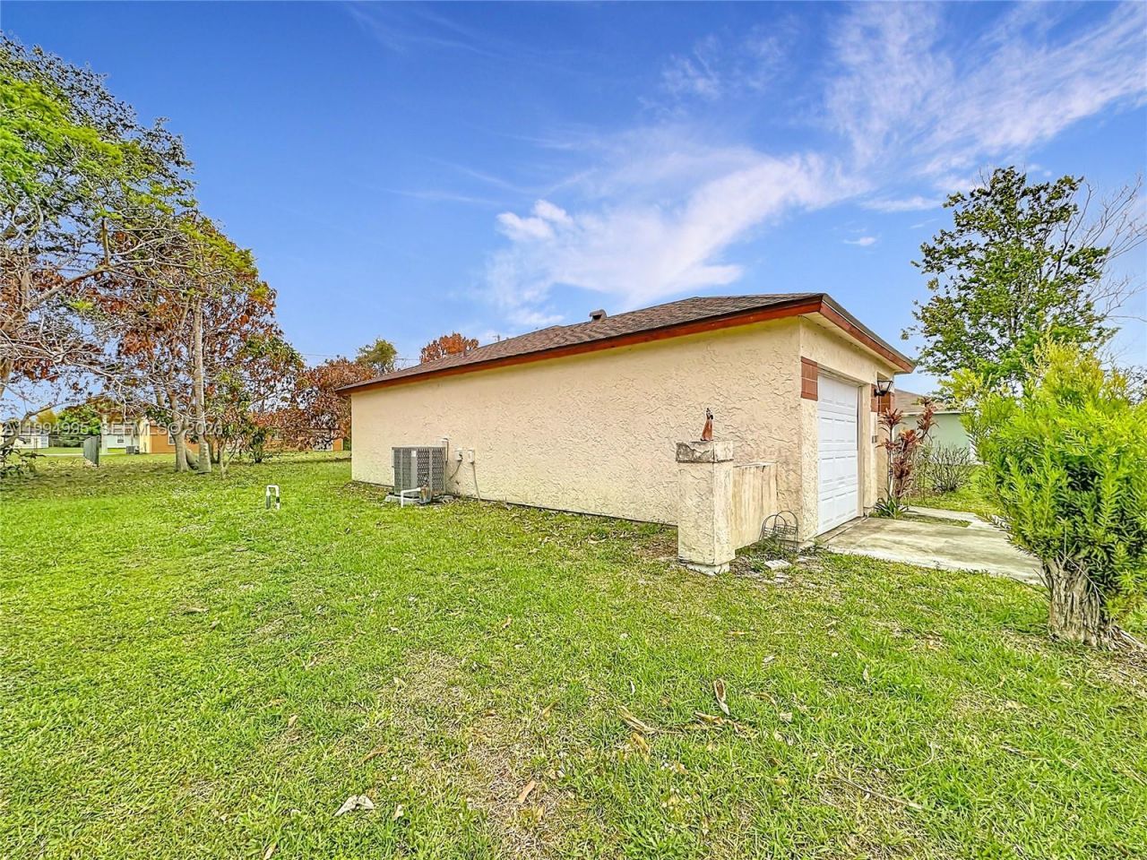 2538 SE Richmond St , Port Saint Lucie, FL 34952 Photo