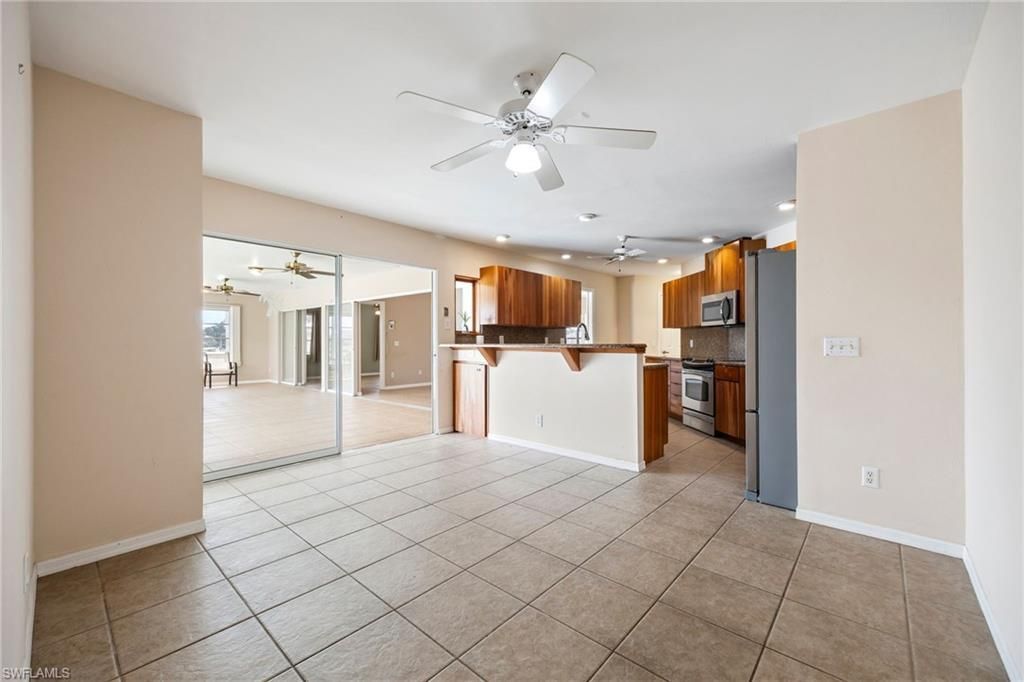 401 NW 36th Pl, Cape Coral, FL 33993 Photo