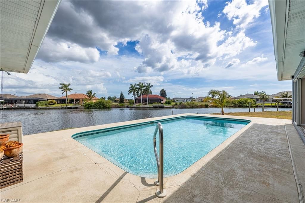 401 NW 36th Pl, Cape Coral, FL 33993 Photo