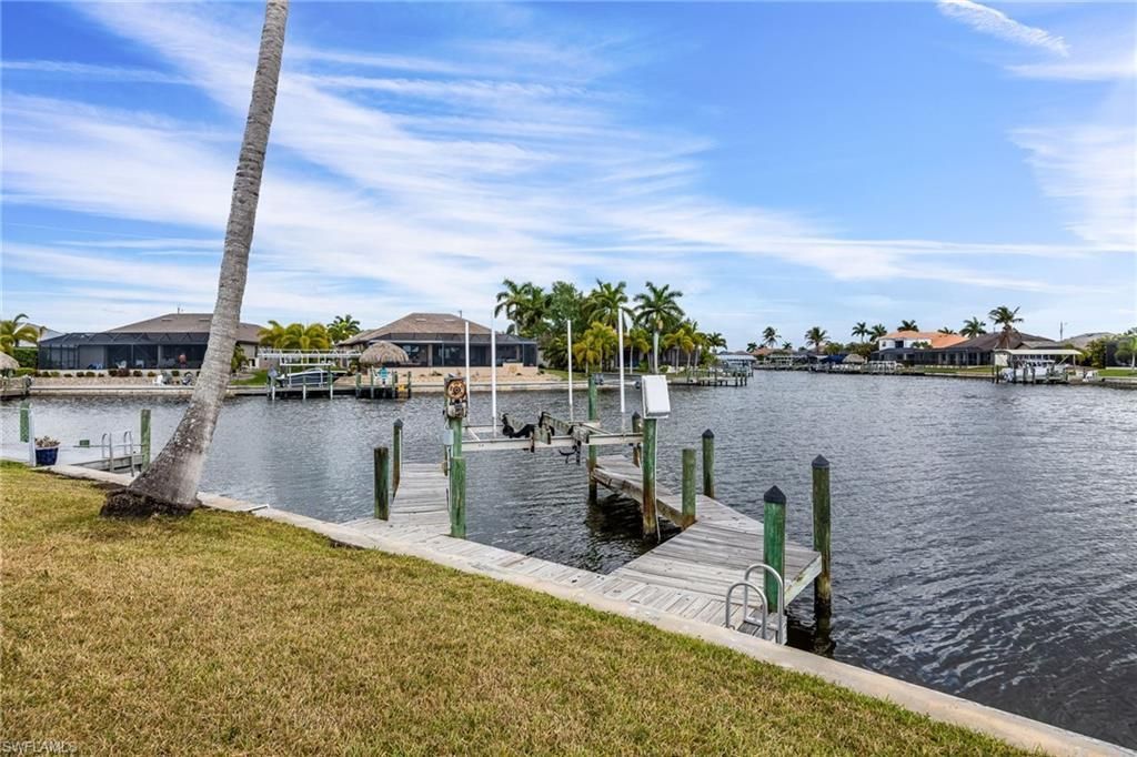 401 NW 36th Pl, Cape Coral, FL 33993 Photo