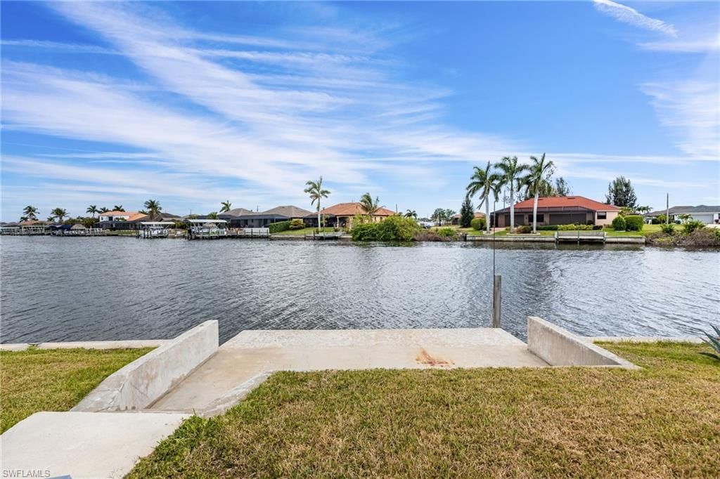 401 NW 36th Pl, Cape Coral, FL 33993 Photo