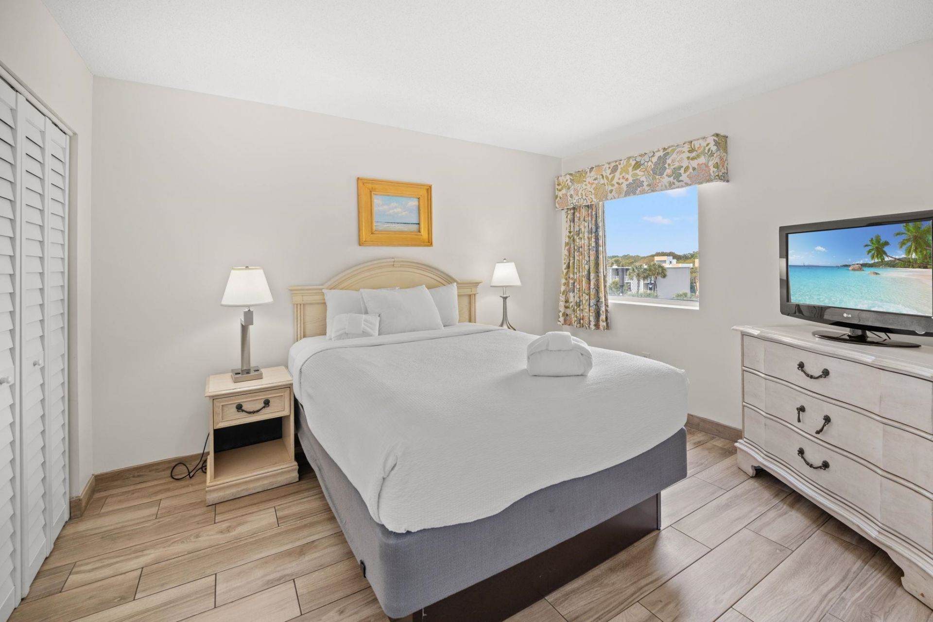 2000 N Ocean Blvd.  Photo 15