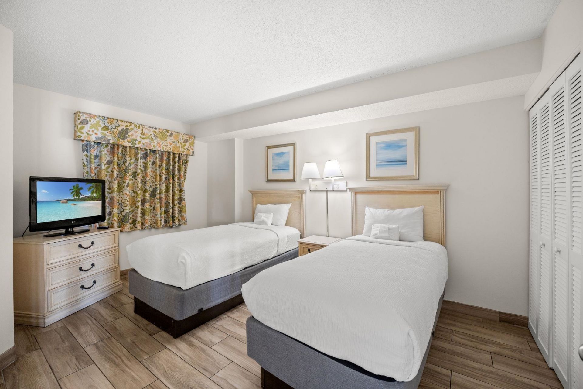 2000 N Ocean Blvd.  Photo 18