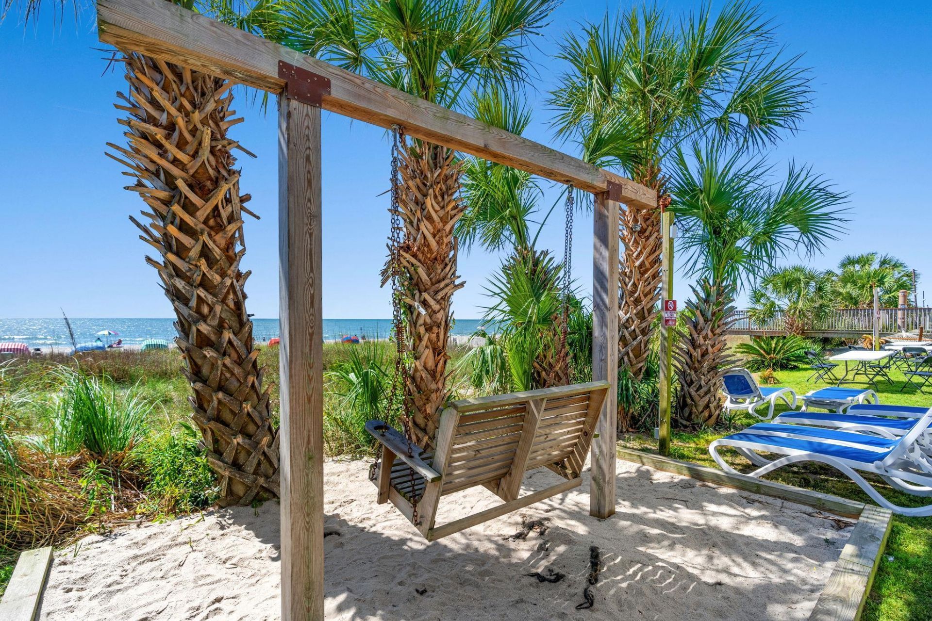 2000 N Ocean Blvd.  Photo 26