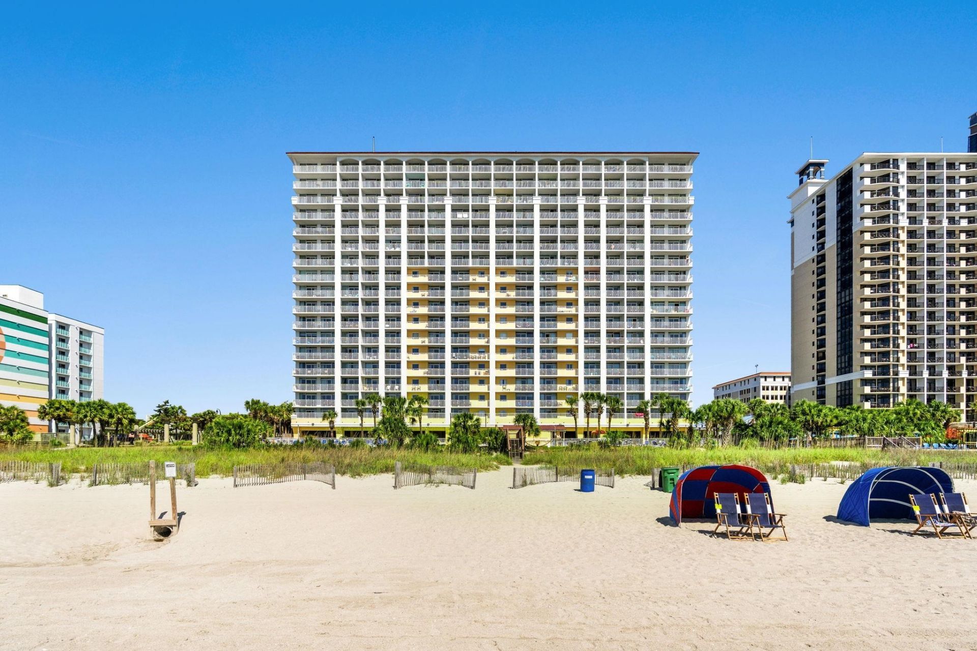 2000 N Ocean Blvd.  Photo 38