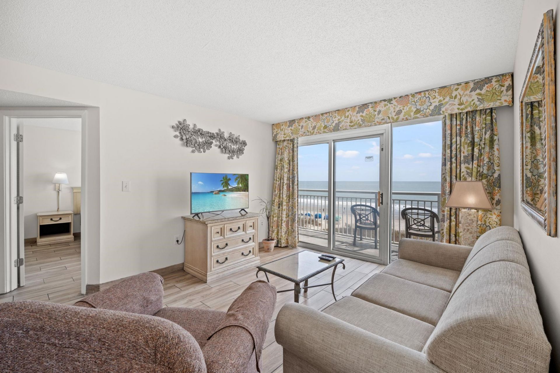 2000 N Ocean Blvd.  Photo 6