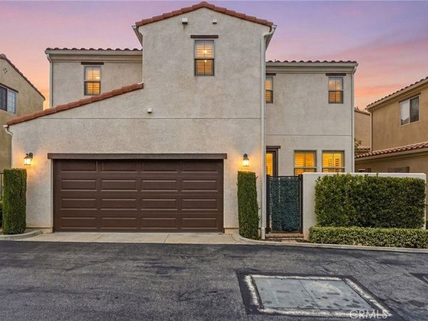 11537 Amalfi, Porter Ranch, CA 91326