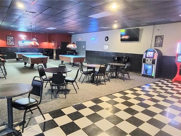 118 E Jackson Street, Iola, KS 66749