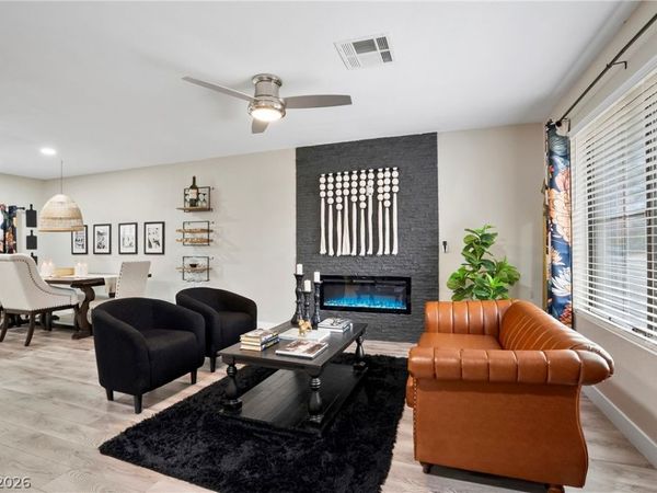 445 Concord Way , Henderson, NV 89015