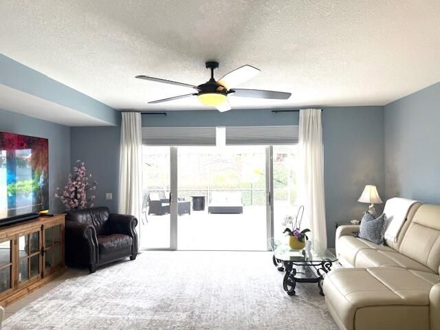 142 Santa Barbara Way, Palm Beach Gardens, FL 33410 Photo