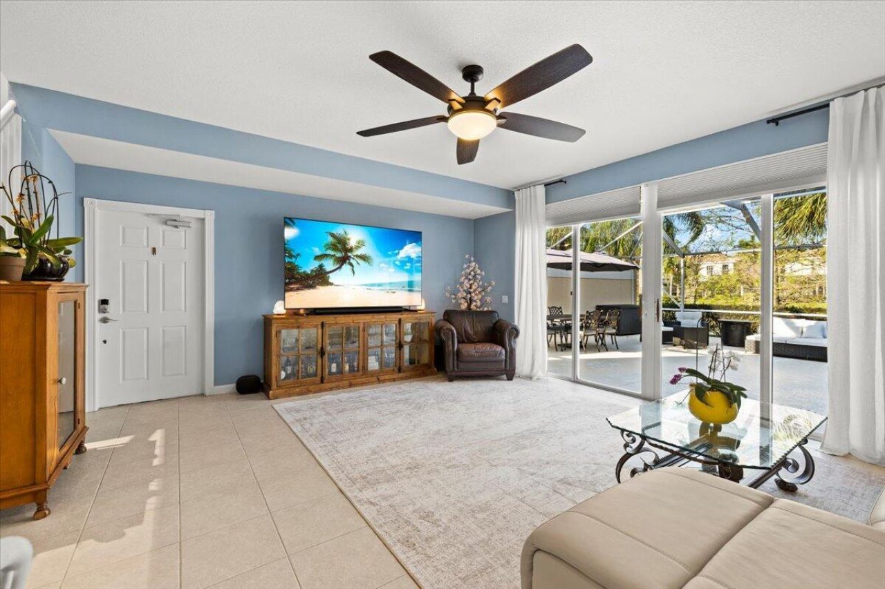 142 Santa Barbara Way, Palm Beach Gardens, FL 33410 Photo