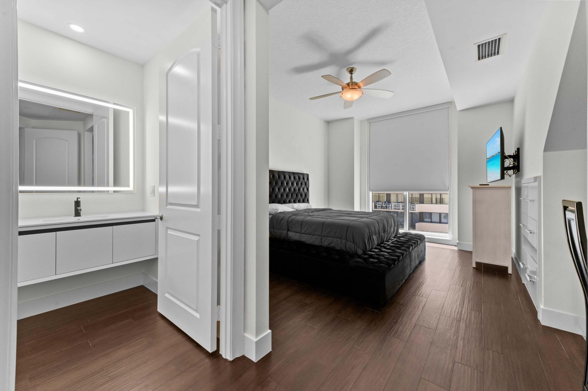 4600 N Ocean Drive, Unit 605, Riviera Beach, FL 33404 Photo