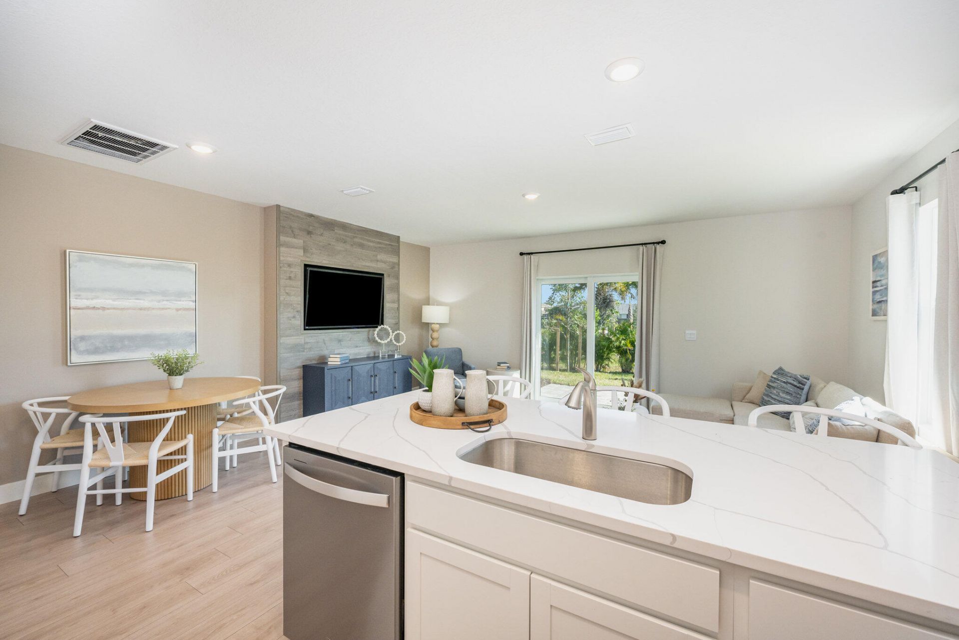 8144 Cobblestone Drive, Fort Pierce, FL 34945 Photo