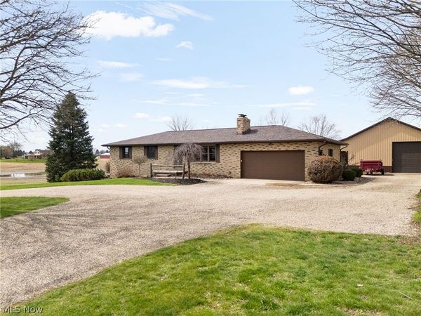 13671 Kent Avenue NE, Hartville, OH 44632