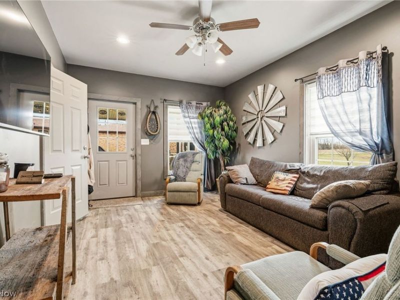 13671 Kent Avenue NE, Hartville, OH 44632 Photo 39