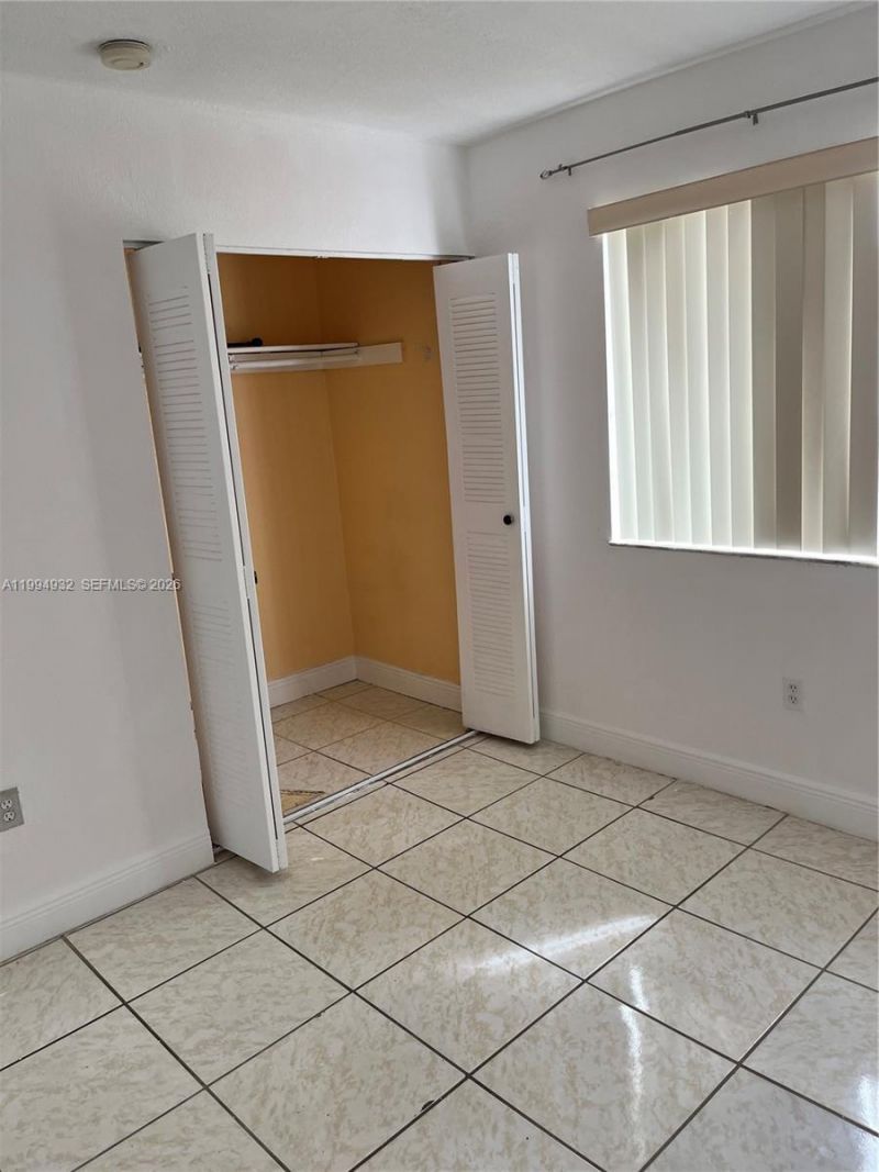 8031 NW 8th St, Unit 13, Miami, FL 33126 Photo