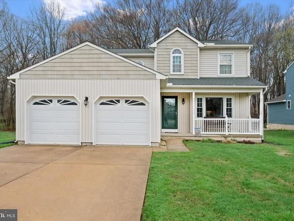 710 FOX CHASE CIRCLE, BEAR, DE 19701