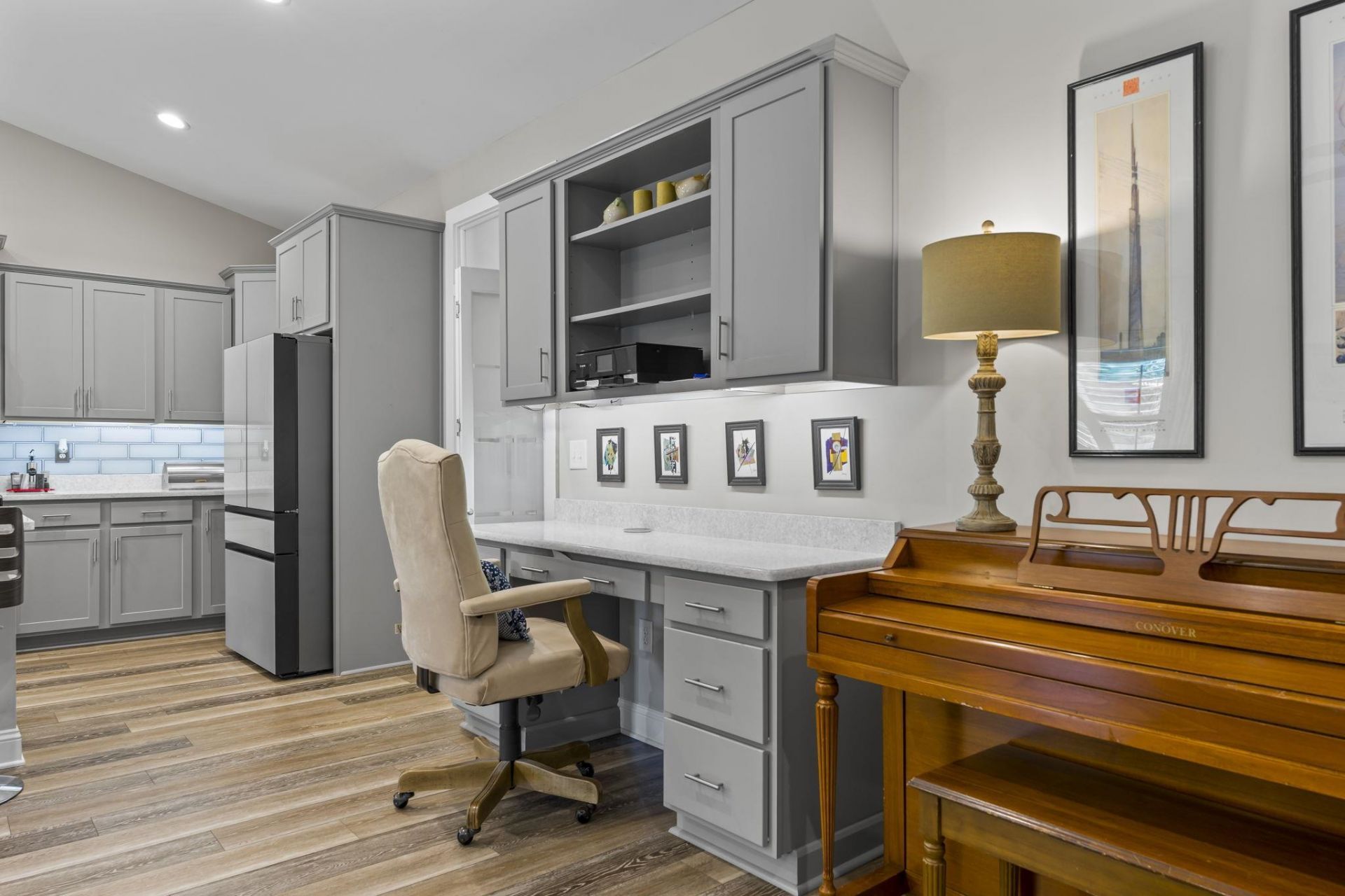 817 White Heron Cove  Photo 12