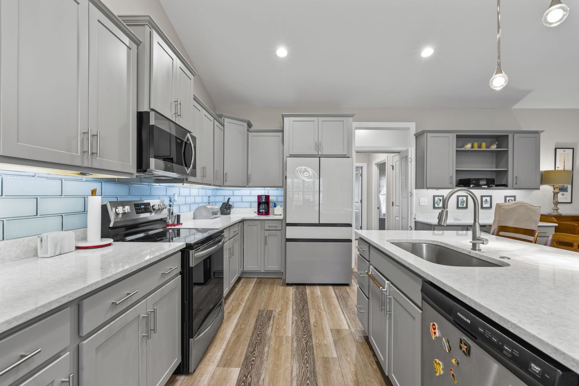 817 White Heron Cove  Photo 14