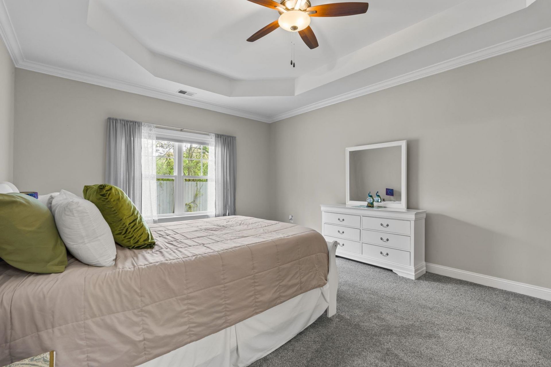 817 White Heron Cove Photo 24