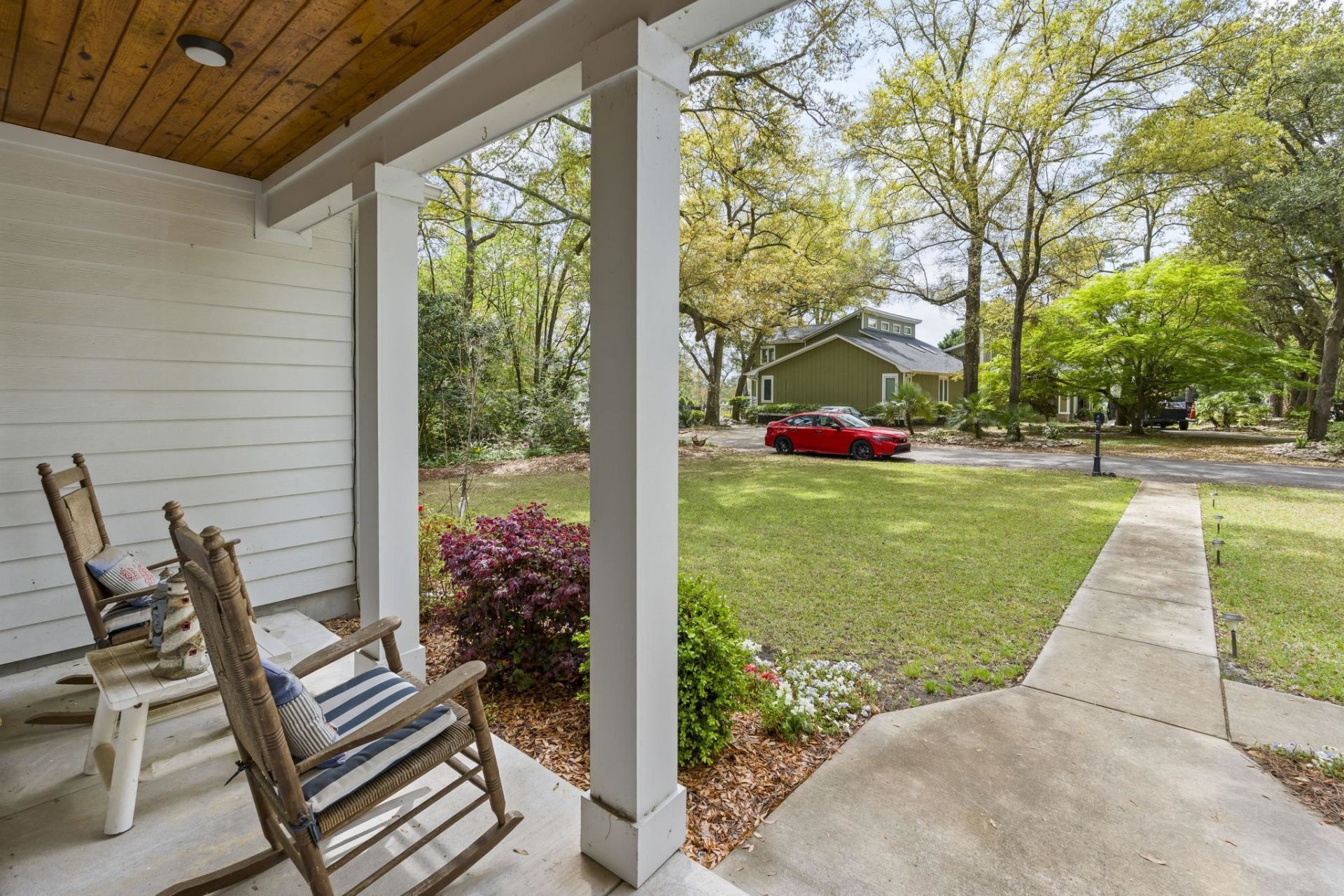 817 White Heron Cove Photo 3