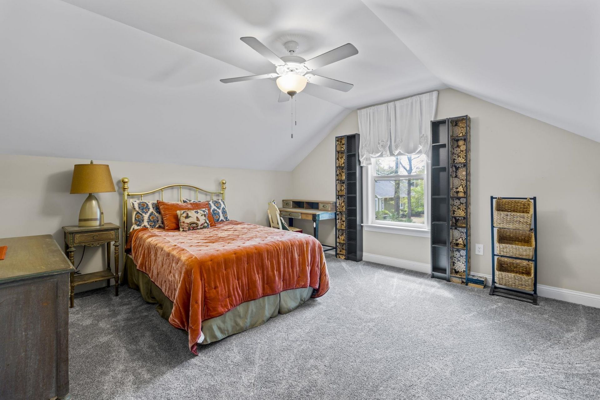 817 White Heron Cove Photo 31