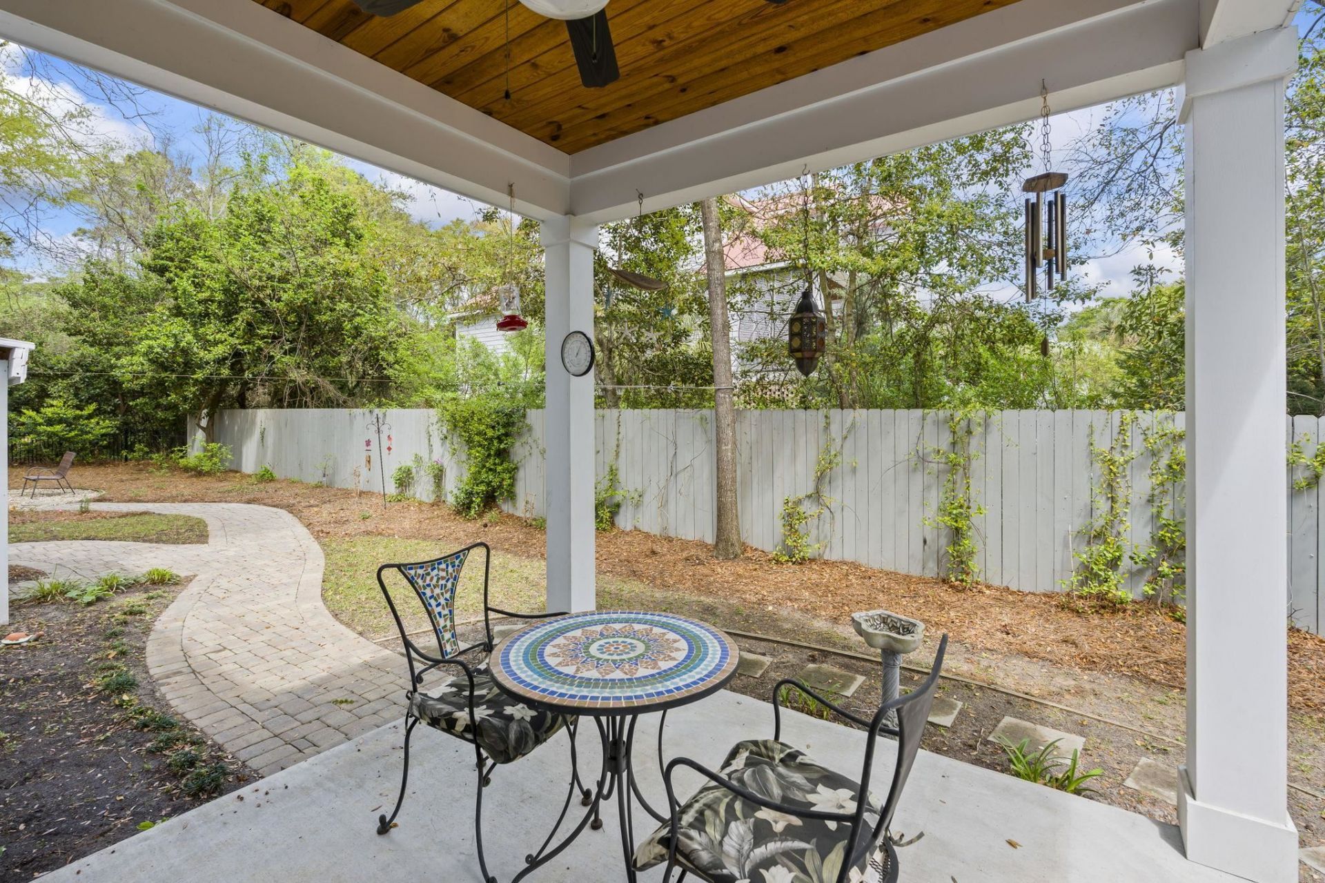 817 White Heron Cove Photo 38