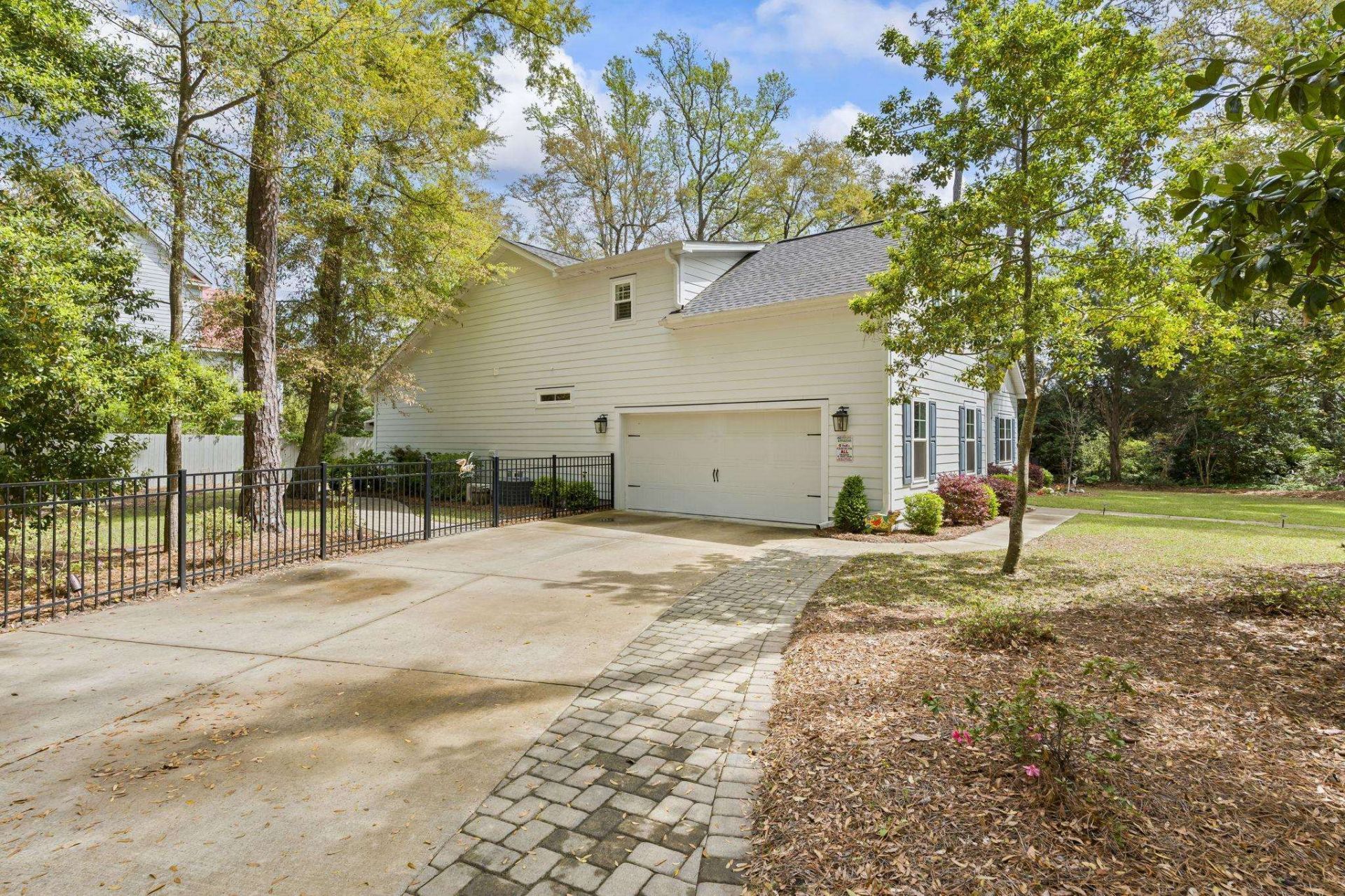 817 White Heron Cove  Photo 40