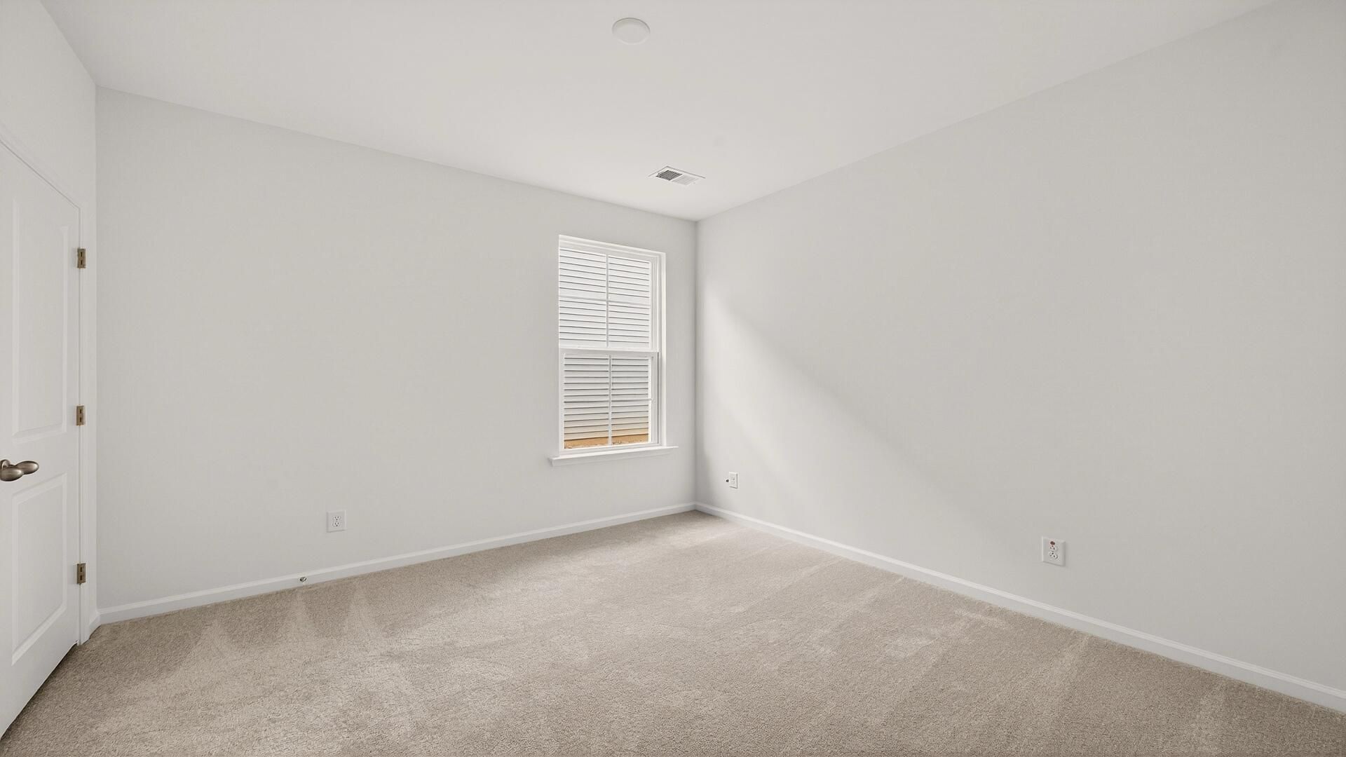 444 Cadbury Loop Photo 15