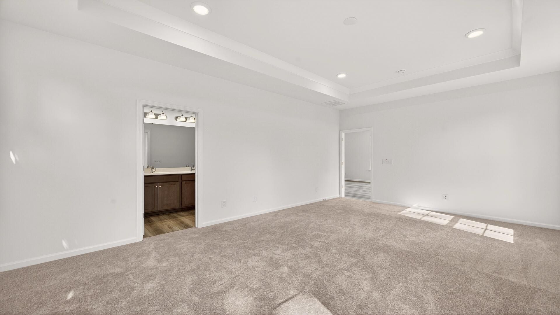 444 Cadbury Loop Photo 18