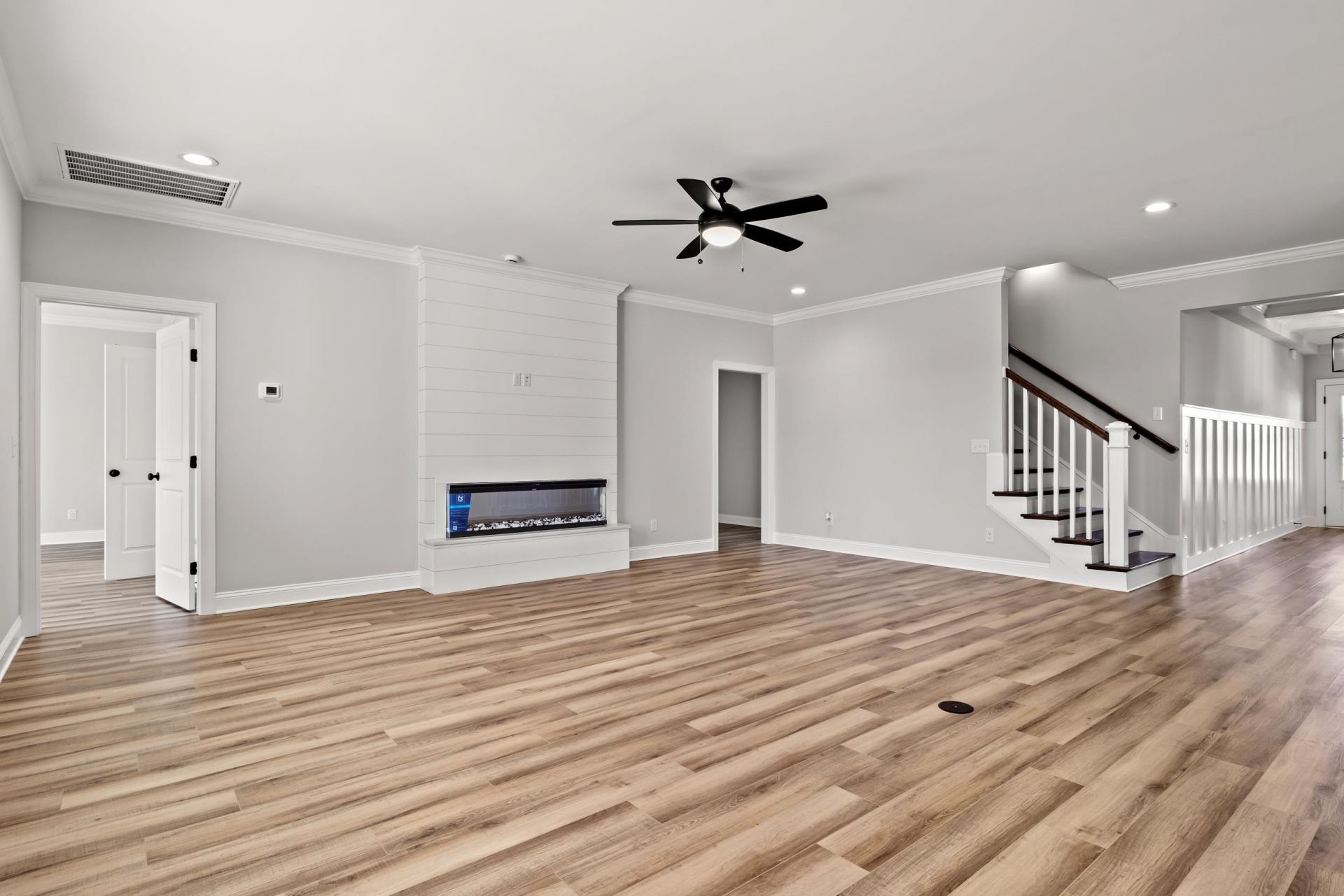 1209 Crooked Hook Rd. Photo 14