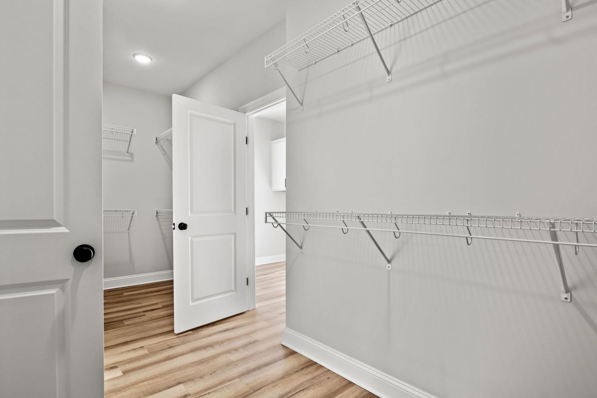 1209 Crooked Hook Rd. Photo 8