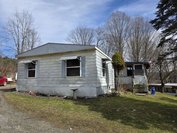 5-38 Alcott Lane, Unit 38, Davenport, NY 13750