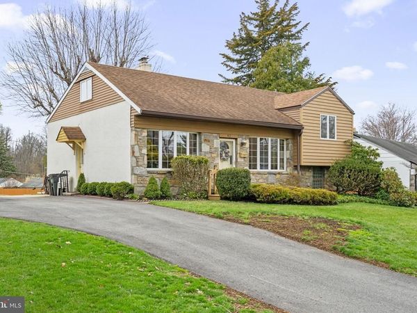 42 LINCOLN , CONSHOHOCKEN, PA 19428