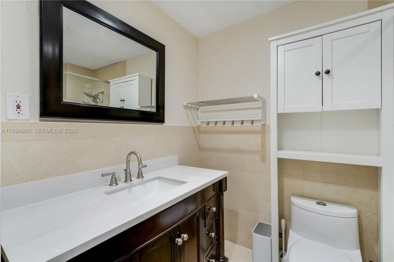 15250 SW 154th Ter , Unit A, Miami, FL 33187 Photo