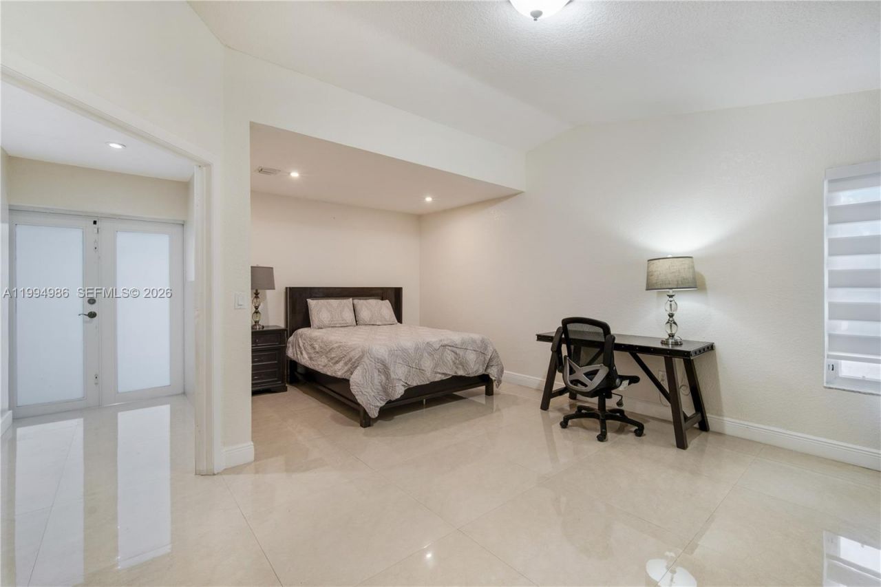 15250 SW 154th Ter , Unit A, Miami, FL 33187 Photo